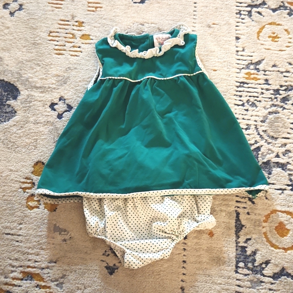 The Smocking Place Green outfit set